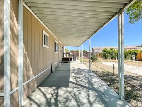 2233 Tam Oshanter, Bishop, CA 93514 photo 23