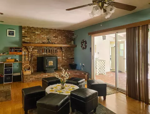 105 Elmcrest, Big Pine, CA 93513 photo 7