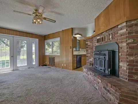 2700 W Sunset Dr, Bishop, CA 93514 photo 2
