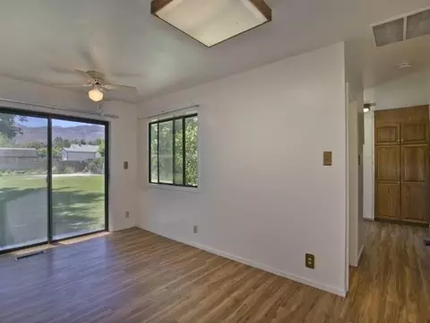 2700 W Sunset Dr, Bishop, CA 93514 photo 8