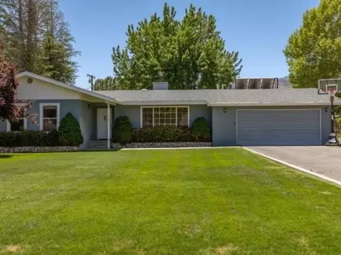 2700 W Sunset Dr, Bishop, CA 93514 photo 1
