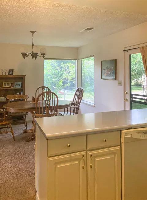 193 S Third St, Bishop, CA 93514 photo 6