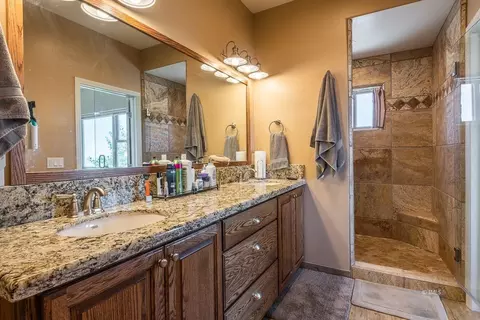159 Willow St, Swall Meadows, CA 93514 photo 24