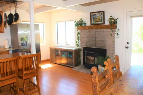 634 E Mono Lake Dr, Lee Vining, CA 93541 photo 7