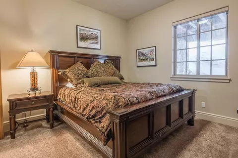155 Hillside Dr, Mammoth Lakes, CA 93546 photo 18