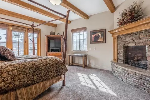 155 Hillside Dr, Mammoth Lakes, CA 93546 photo 9