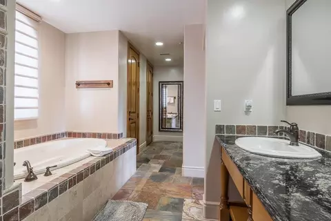 155 Hillside Dr, Mammoth Lakes, CA 93546 photo 10