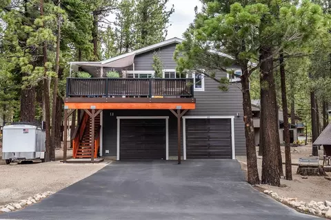 110 Pinecrest Ave, Mammoth Lakes, CA 93546 photo 1