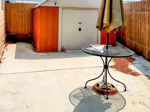 2346 Galloway Ave, Bishop, CA 93514 photo 13