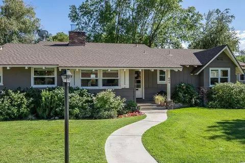 664 Sycamore Dr, Bishop, CA 93514 photo 5