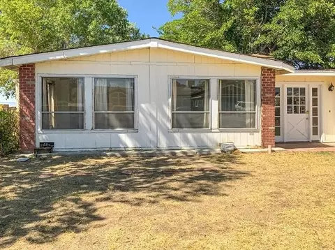 92 Myrtle, Big Pine, CA 93513 photo 2