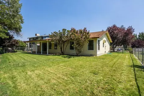 141 Elmcrest Dr, Big Pine, CA 93513 photo 16