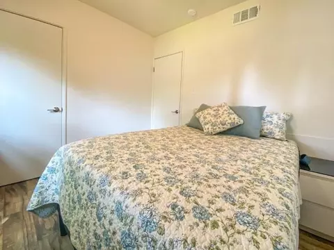 424 E Pine St, Bishop, CA 93514 photo 13