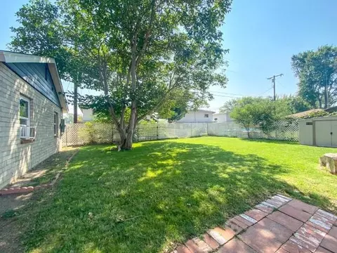 424 E Pine St, Bishop, CA 93514 photo 20