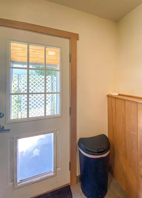 424 E Pine St, Bishop, CA 93514 photo 10