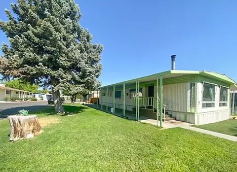 1474 Macgregor Ave, Bishop, CA 93514 photo 1