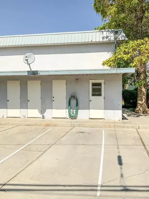 686 Keough St, Bishop, CA 93514 photo 17