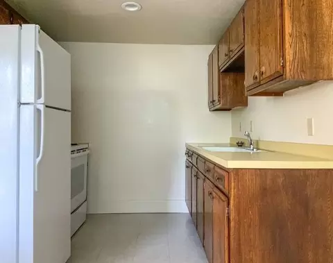 686 Keough St, Bishop, CA 93514 photo 7