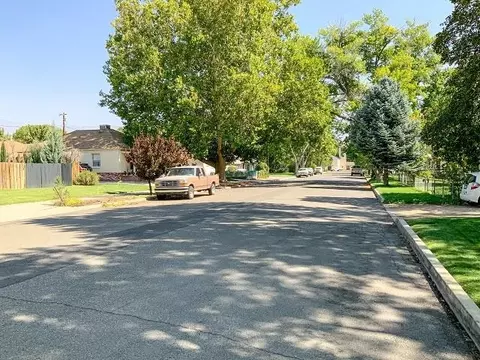 686 Keough St, Bishop, CA 93514 photo 5