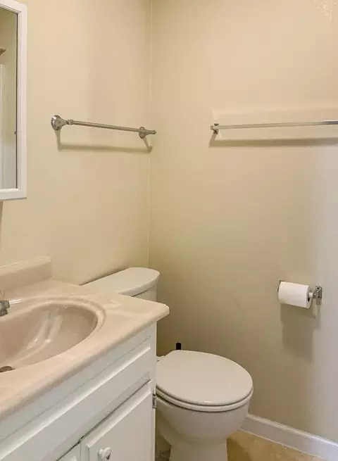 686 Keough St, Bishop, CA 93514 photo 14