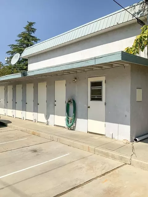 686 Keough St, Bishop, CA 93514 photo 16