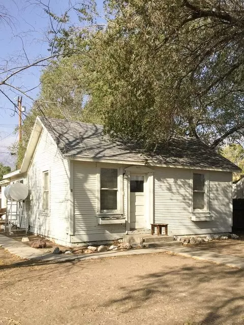 435 N Jackson St, Independence, CA 93526 photo 1