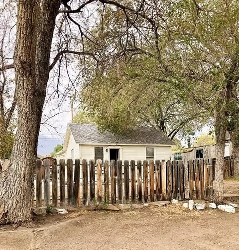 435 N Jackson St, Independence, CA 93526 photo 4