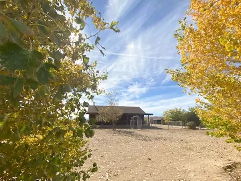 449 Crestview Dr, Hammil Valley, CA 93514 photo 5