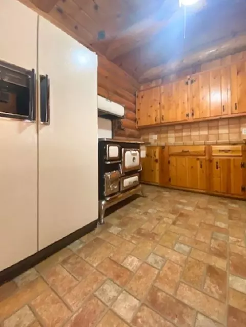 449 Crestview Dr, Hammil Valley, CA 93514 photo 11