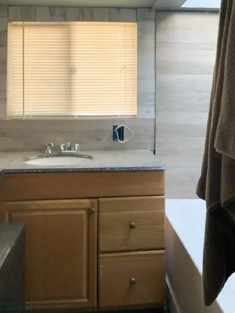 241 Home St, Big Pine, CA 93513 photo 12