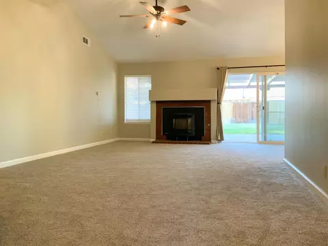 2335 Cheyenne Dr, Bishop, CA 93514 photo 4