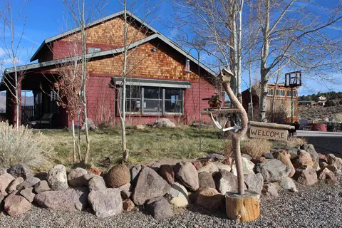 51 Huggans Ln, Bridgeport, CA 93517 photo 5