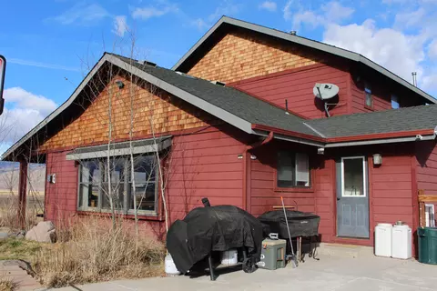 51 Huggans Ln, Bridgeport, CA 93517 photo 8