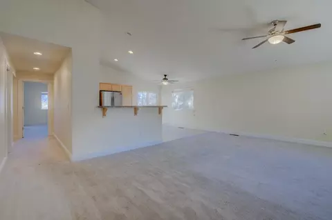 186 Shetler Dr, Coleville, CA 96107 photo 4
