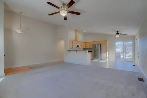 186 Shetler Dr, Coleville, CA 96107 photo 8