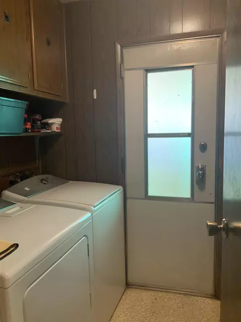 2258 Galloway Ave, Bishop, CA 93514 photo 11