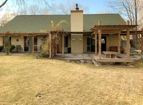 1626 Paiute Cir, Bishop, CA 93514 photo 24