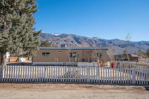 138 Virginia Ave, Bishop, CA 93514 photo 1