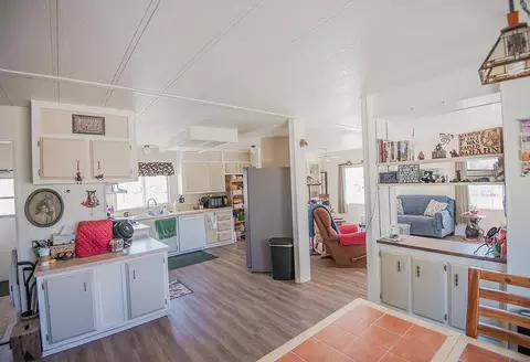 138 Virginia Ave, Bishop, CA 93514 photo 8