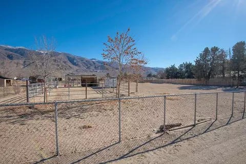 138 Virginia Ave, Bishop, CA 93514 photo 32