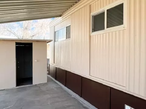 2267 Edinburgh Ave, Bishop, CA 93514 photo 4