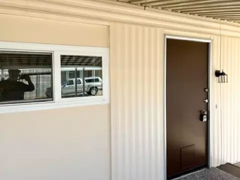 2267 Edinburgh Ave, Bishop, CA 93514 photo 5