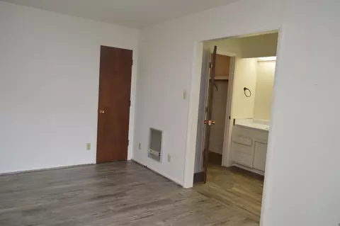 182 Eagle Peak Dr, Bridgeport, CA 93517 photo 39