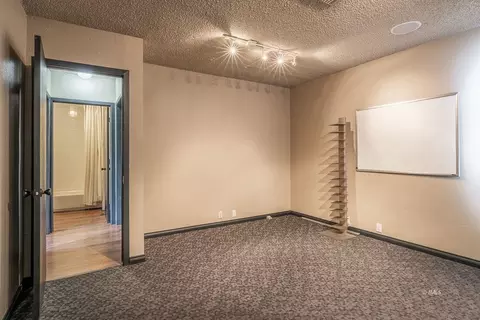 136 Edward St, Bishop, CA 93514 photo 17