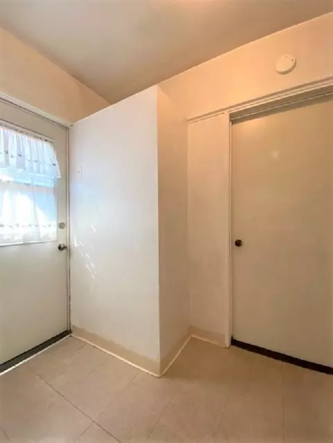 712 W Pine St, Bishop, CA 93514 photo 16