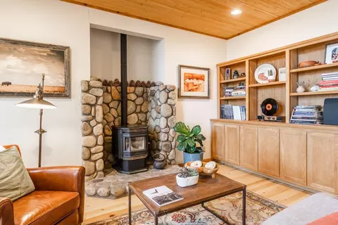 150 Hardy, Bishop, CA 93514 photo 6