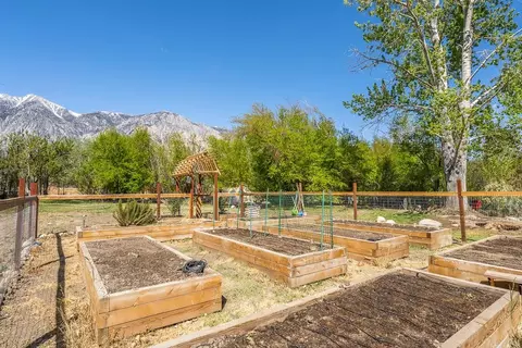 150 Hardy, Bishop, CA 93514 photo 40
