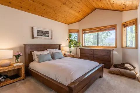 150 Hardy, Bishop, CA 93514 photo 15