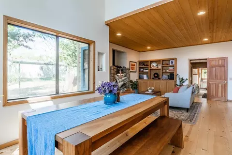 150 Hardy, Bishop, CA 93514 photo 7