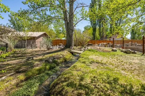 150 Hardy, Bishop, CA 93514 photo 43